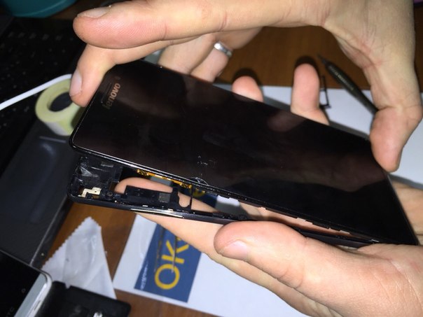 snimayei-zadnyuyu-chast'-korpusa